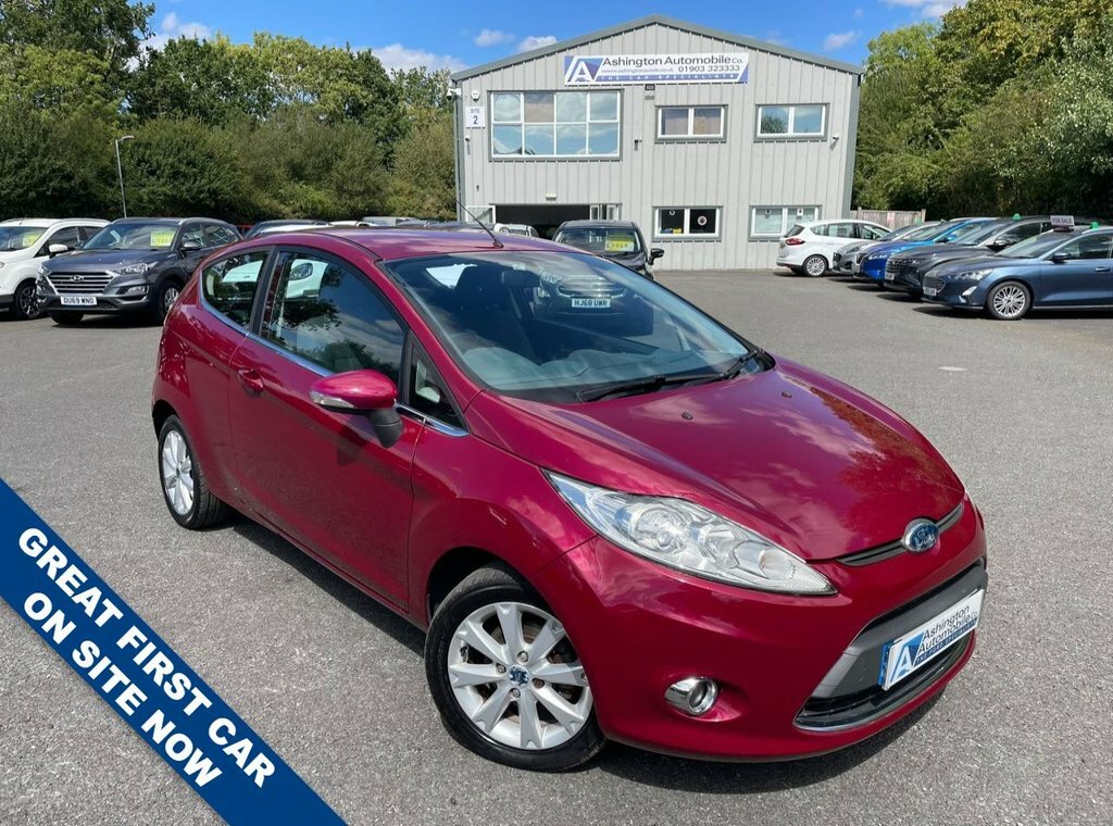 Ford Fiesta 1.6 Fiesta Titanium 120 Grey #1