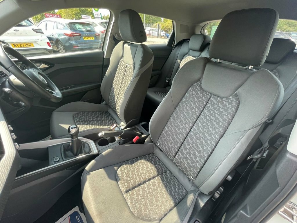 Audi A1 1.0 Tfsi 25 Sport Sportback Euro Silver #10
