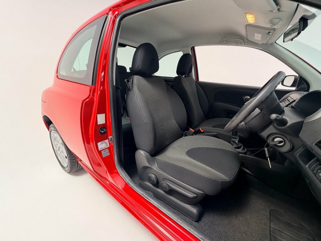 Nissan Micra 1.6 16V 160Sr Black #7