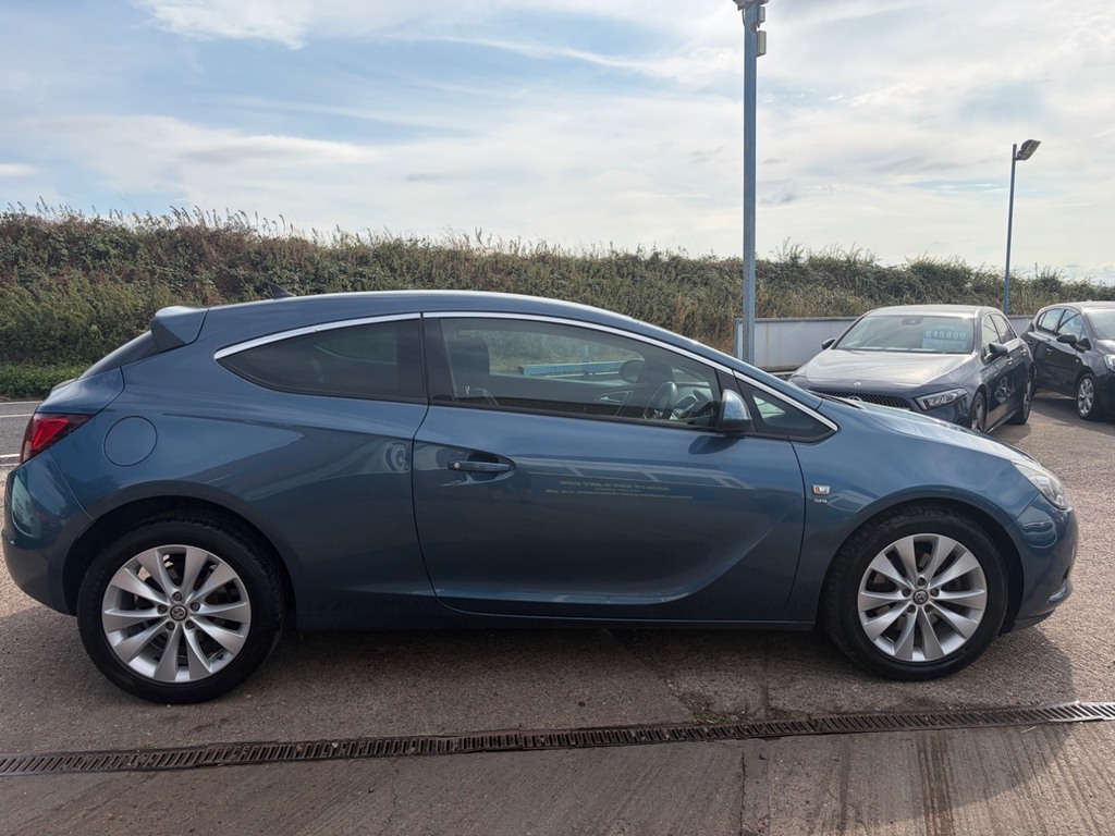 Vauxhall Astra GTC 2.0 Cdti 16V Sri Blue #3