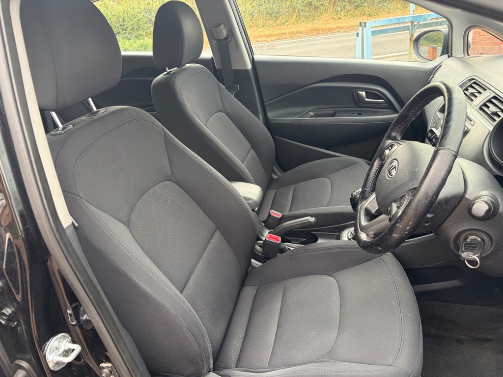 Kia RIO 1.4 2 Clear Mot Until 172027, Same Owner Las Black #6