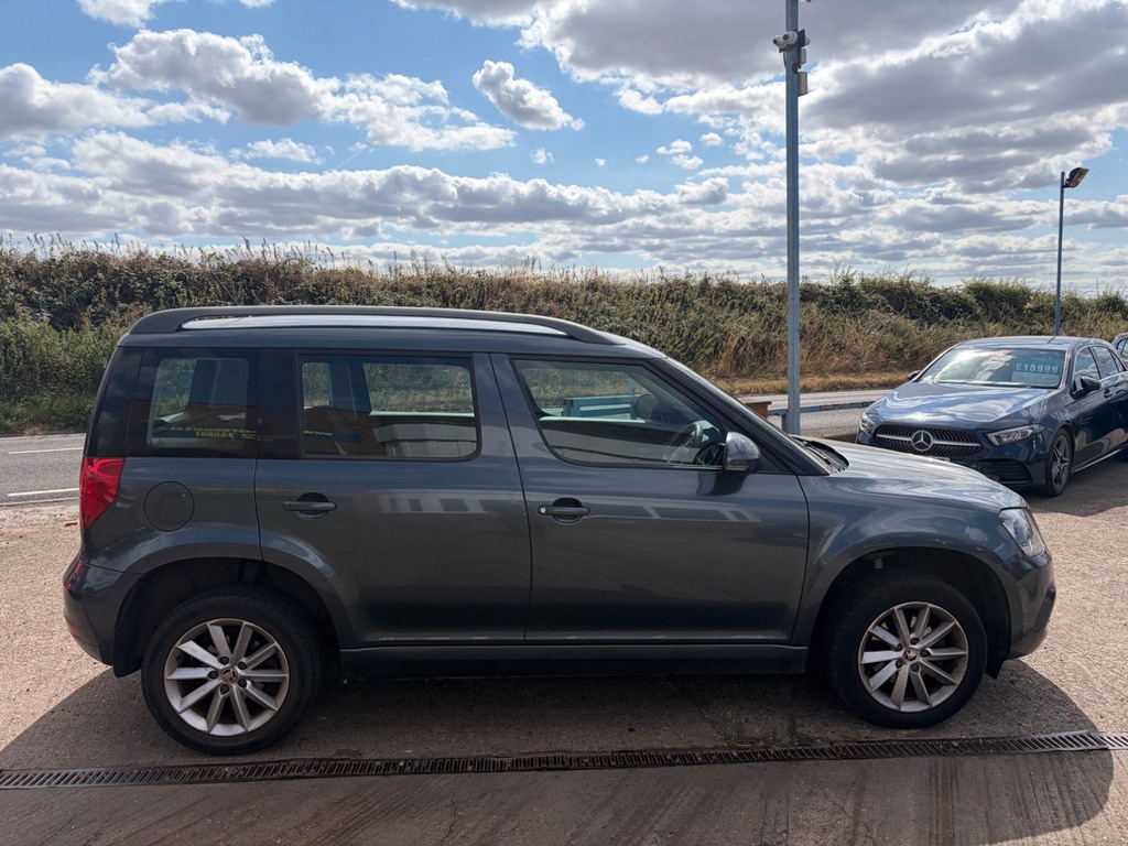 Skoda Yeti 1.2 Tsi 110 S Lots Of Space, Same Owner Last 8 Grey #2