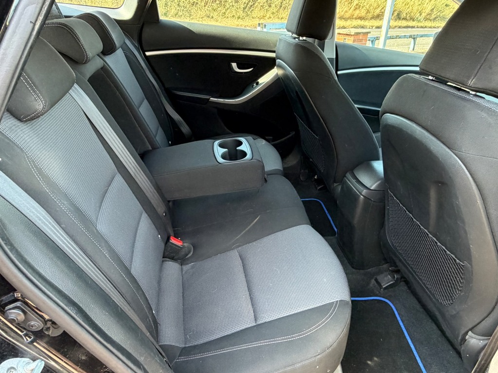Hyundai I30 1.4 Blue Drive Se Sat Nav 2016 Ulez C Silver #9