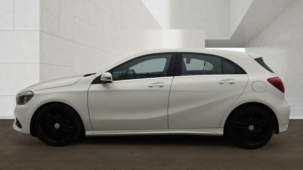 Mercedes-Benz A Class 1.5 A180d Amg Line 7G-dct Euro 6 Ss White #5