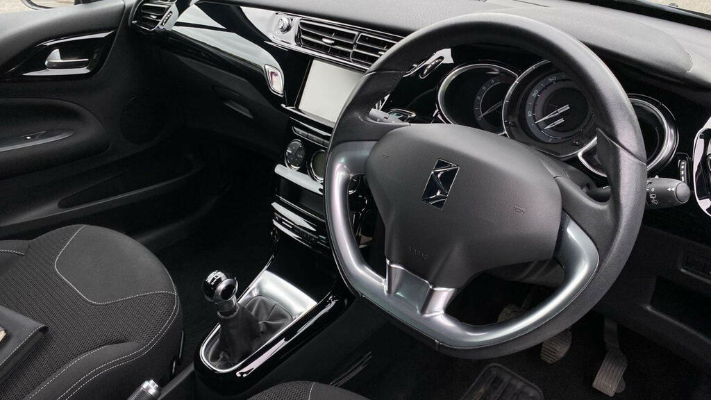 DS DS 3 1.6 Bluehdi Dstyle Nav Euro 6 Ss Grey #2