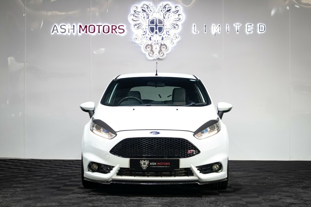 Ford Fiesta 1.6 T Ecoboost St-2 White #4