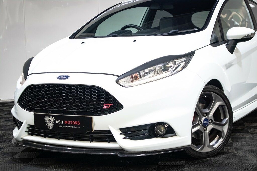 Ford Fiesta 1.6 T Ecoboost St-2 White #2