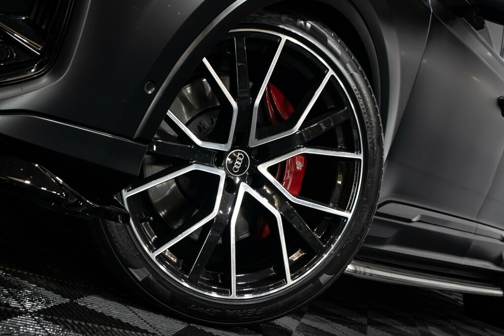 Audi SQ7 4.0 Tfsi V8 Black Edition BP74WWV Black #3