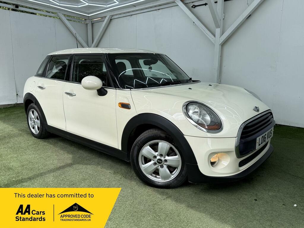 Mini Hatch 1.5 Cooper D Euro 6 Ss LO16VUS White