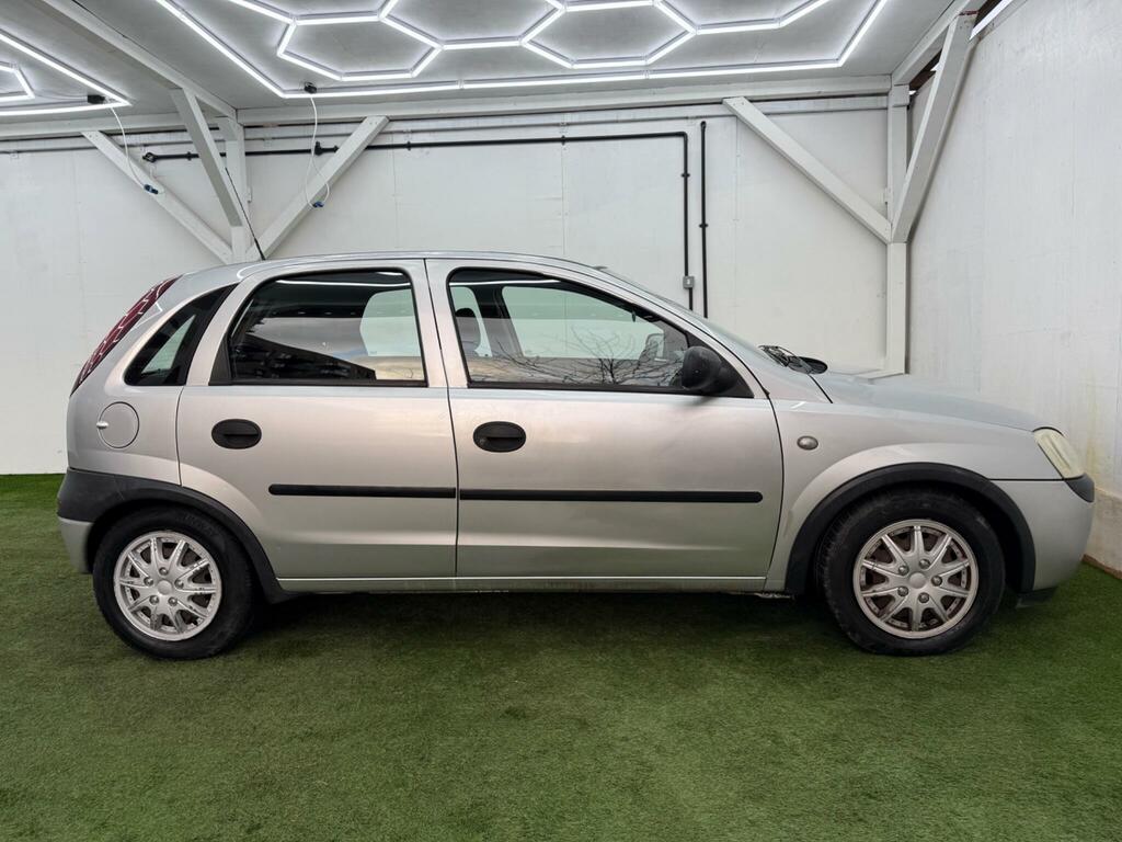 Vauxhall Corsa 1.2I 16V Club Silver #2