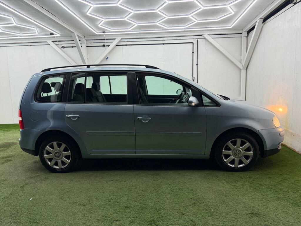 Volkswagen Touran 1.6 Fsi Se 7 Seats RO06EAP Blue #5