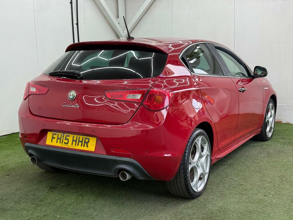 Alfa Romeo Giulietta 2.0 Jtdm-2 Qv Line Tct Euro 6 Ss FH15HHR Red #6
