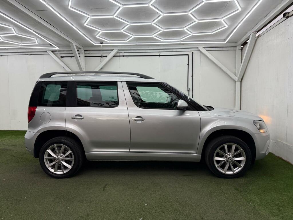 Skoda Yeti 1.2 Tsi Se Dsg Euro 5 Silver #5