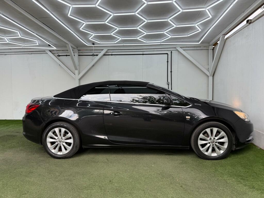 Vauxhall Cascada Elite Black #5