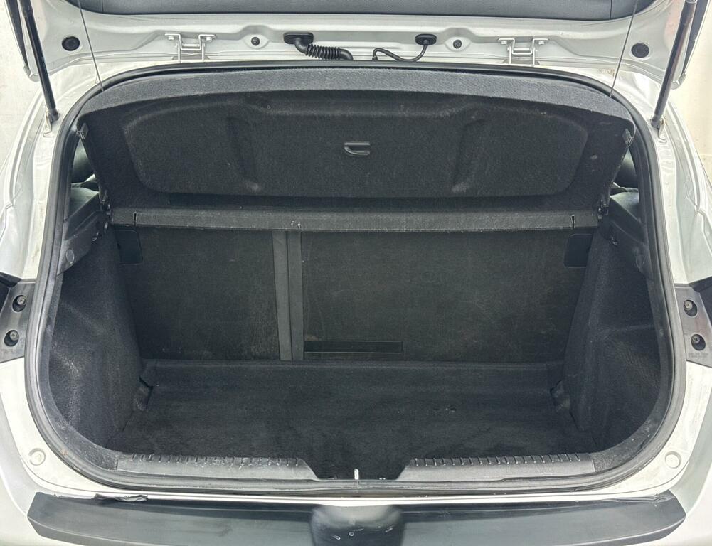 Hyundai I30 1.6 Crdi Comfort Euro 5 Black #8