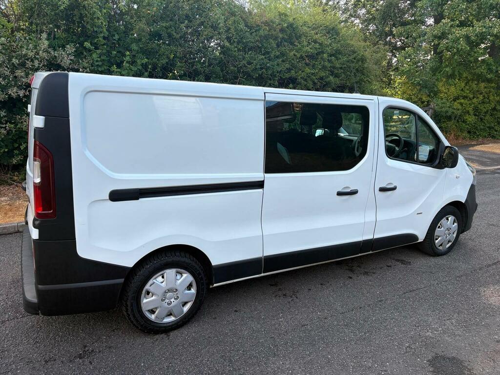 Vauxhall Vivaro Combi Van 1.6 Cdti 2900 Crew Van L1 H1 Euro 5 White #3