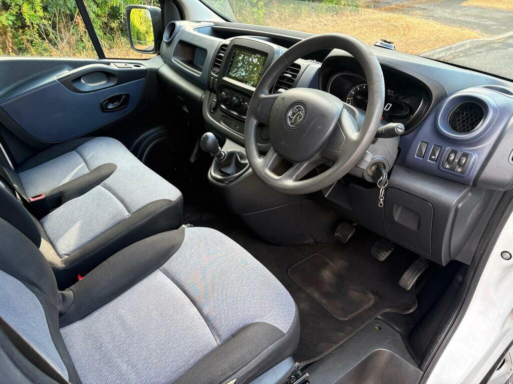 Vauxhall Vivaro Combi Van 1.6 Cdti 2900 Crew Van L1 H1 Euro 5 White #6