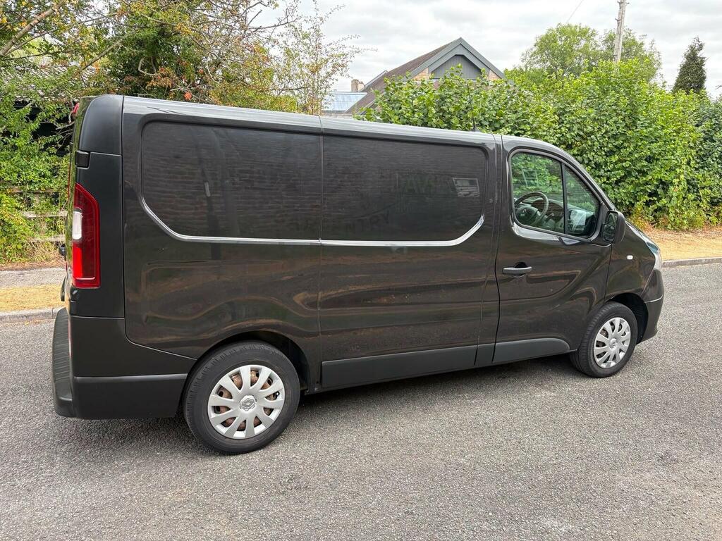 Renault Trafic 1.6 Dci Energy 27 Business Swb Standard Roof Euro Black #3