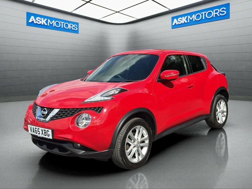 Nissan Juke 1.2L N-connecta Red