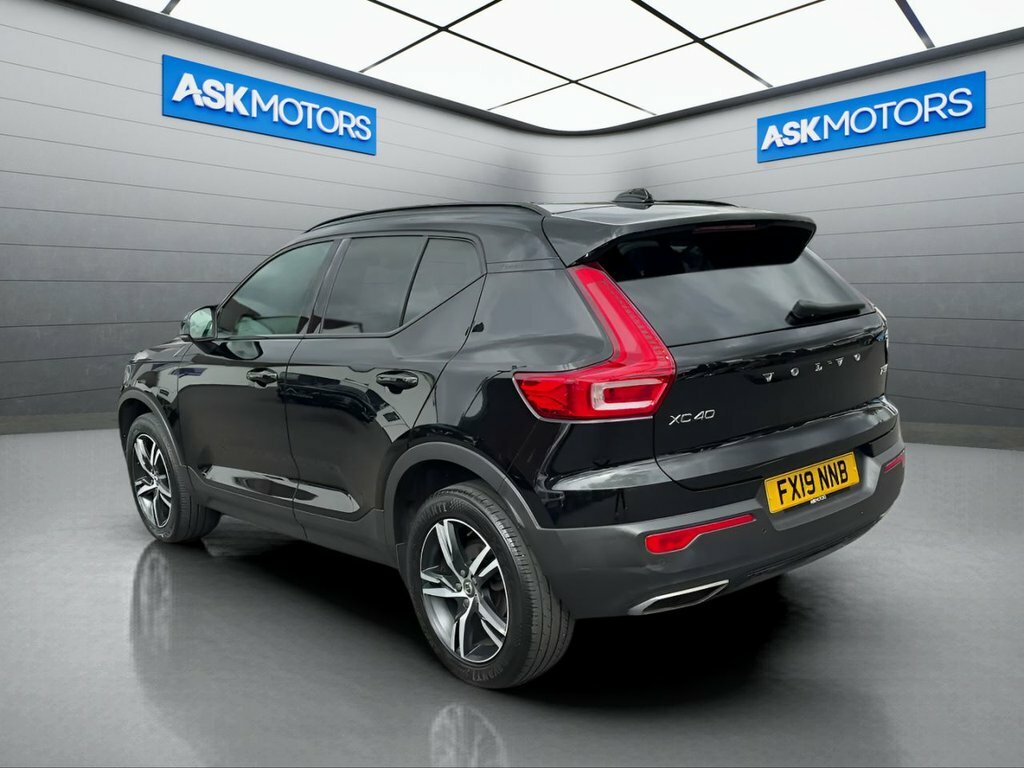 Volvo XC40 1.5L R-design Black #3