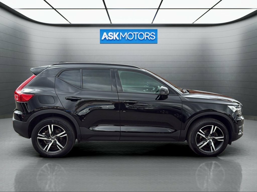 Volvo XC40 T4 Fwd R-design 2200 Factory Options S Blue #7