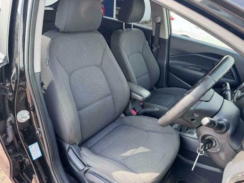 Kia RIO 1.25 1 Air Euro White #13