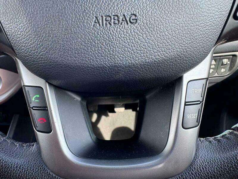 Kia RIO 1.25 1 Air Euro White #18