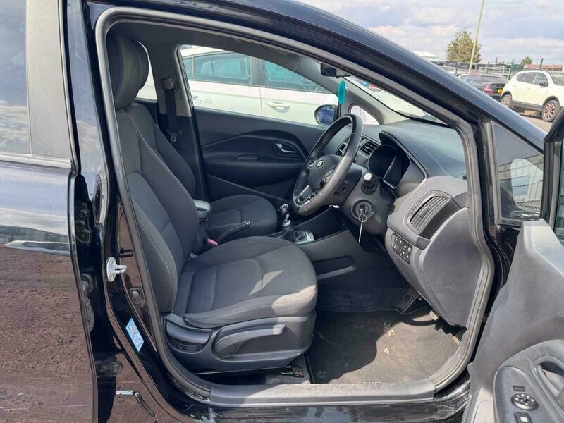Kia RIO 1.25 1 Air Euro White #32