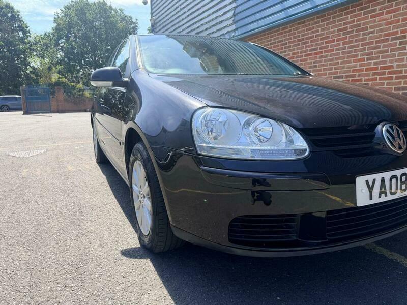 Volkswagen Golf 1.6 Fsi Match Hatchback Black #2