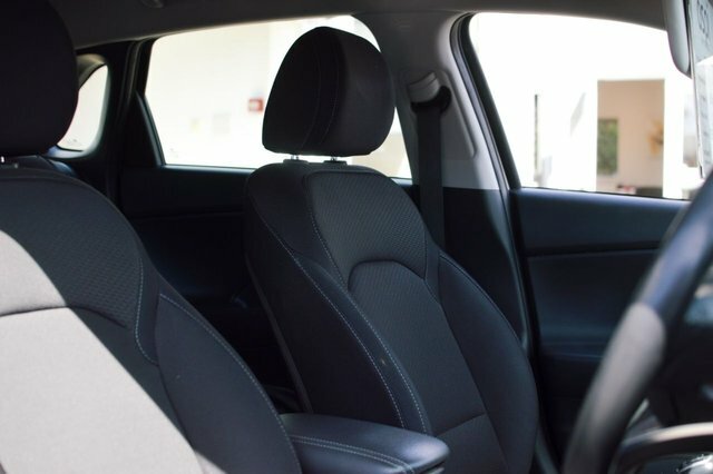 Hyundai I30 T-gdi Se Hatchback Black #4