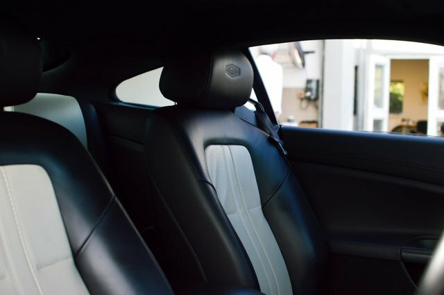Jaguar XK V8 Coupe Black #4