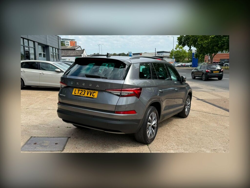 Skoda Kodiaq 1.5 Tsi Act Se Drive Dsg Euro 6 Ss 7 Seat Grey #5
