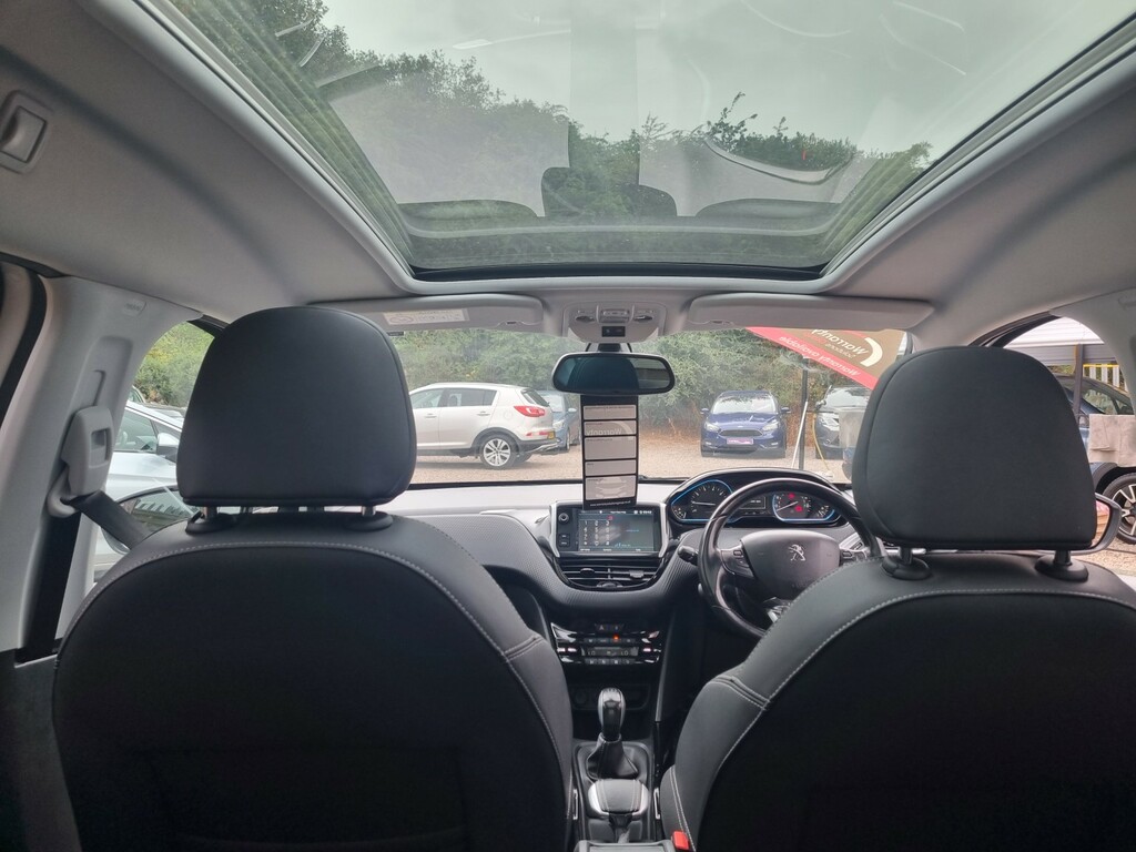 Peugeot 2008 1.2 Puretech 130 Allure Grey #10