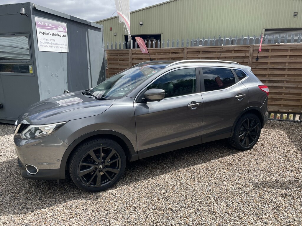 Nissan Qashqai 1.5 Dci Tekna Grey #4