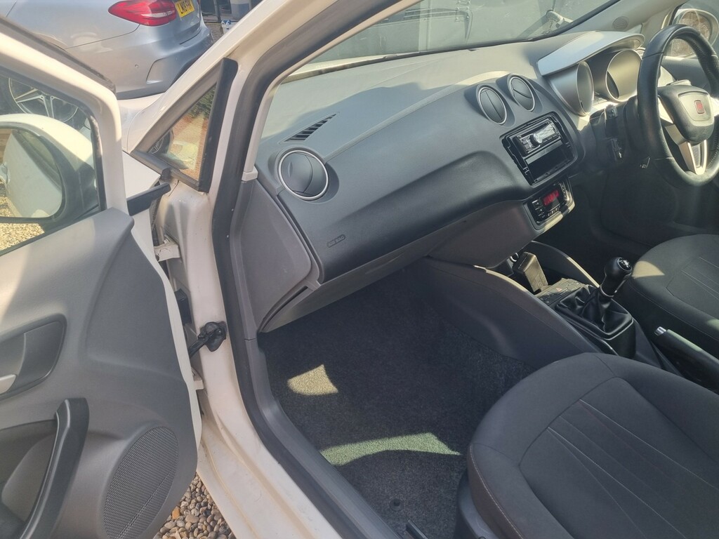 Seat Ibiza 1.4 Se Copa White #4
