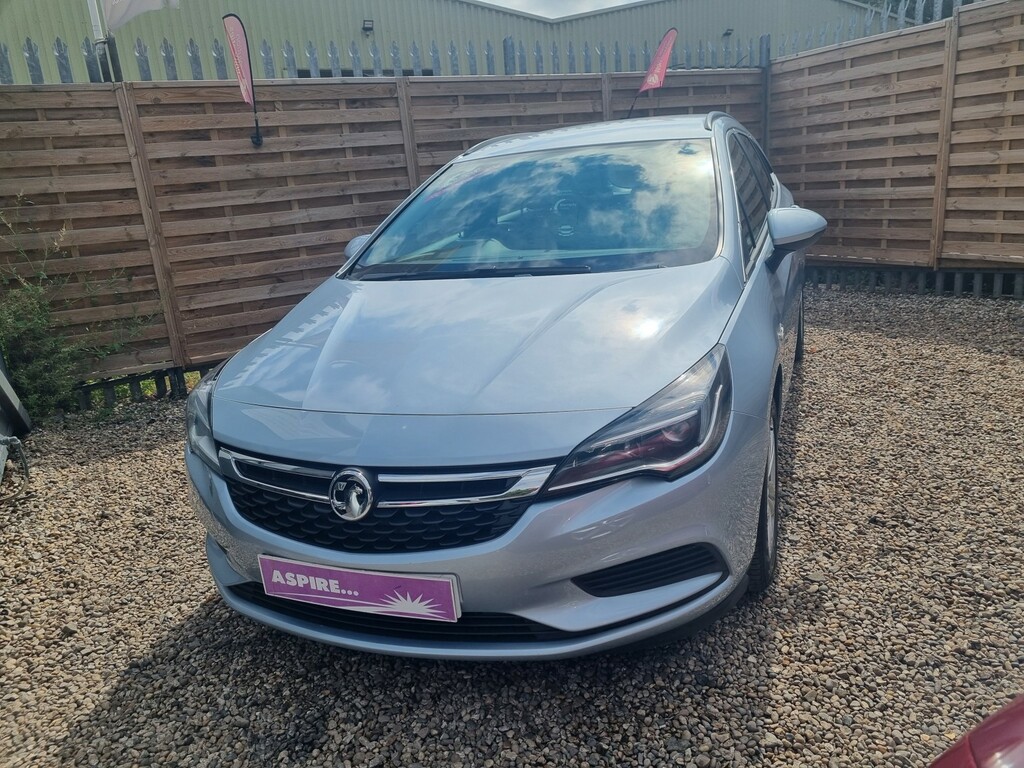 Vauxhall Astra 1.6 Cdti Ecotec Blueinjection Design Silver #2