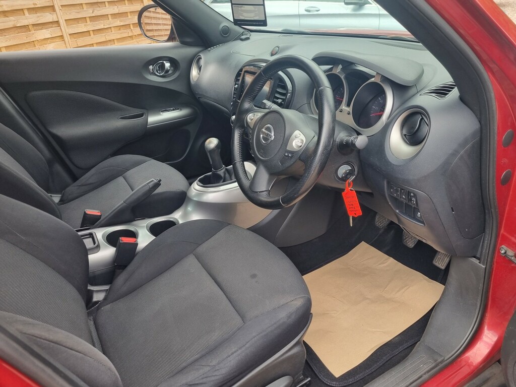 Nissan Juke 1.6 Dig-t Acenta Sport Suv Euro Red #11