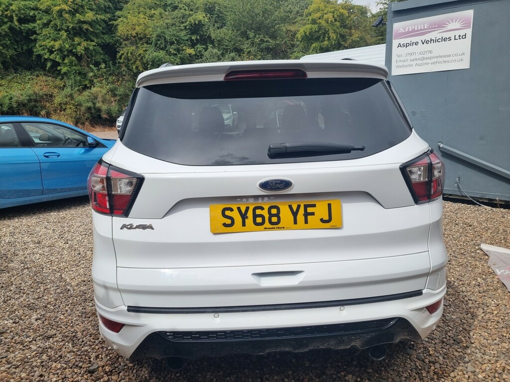 Ford Kuga 2.0 Tdci Ecoblue St-line White #6