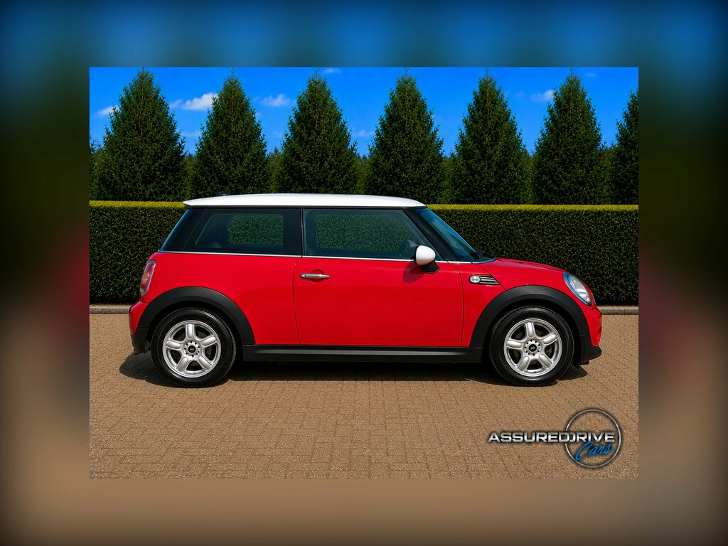 Mini Hatch 1.6 Cooper Hatchback Euro 4 120 RJ09DXT Red #2
