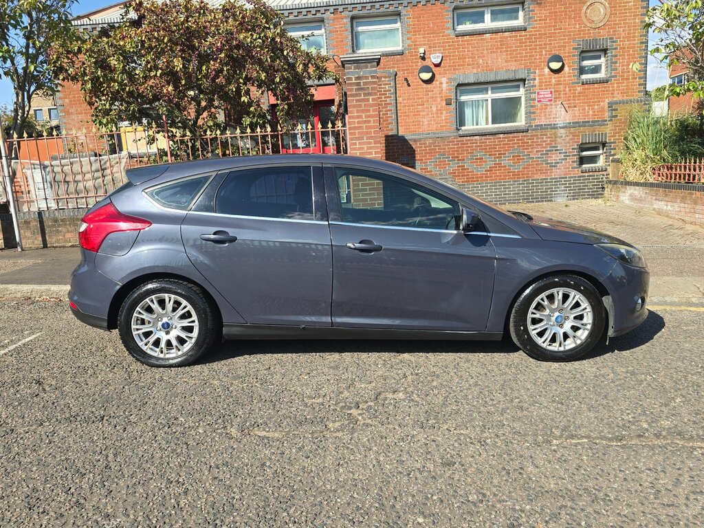 Ford Focus 1.6 Tdci Titanium Hatchback Euro Grey #6