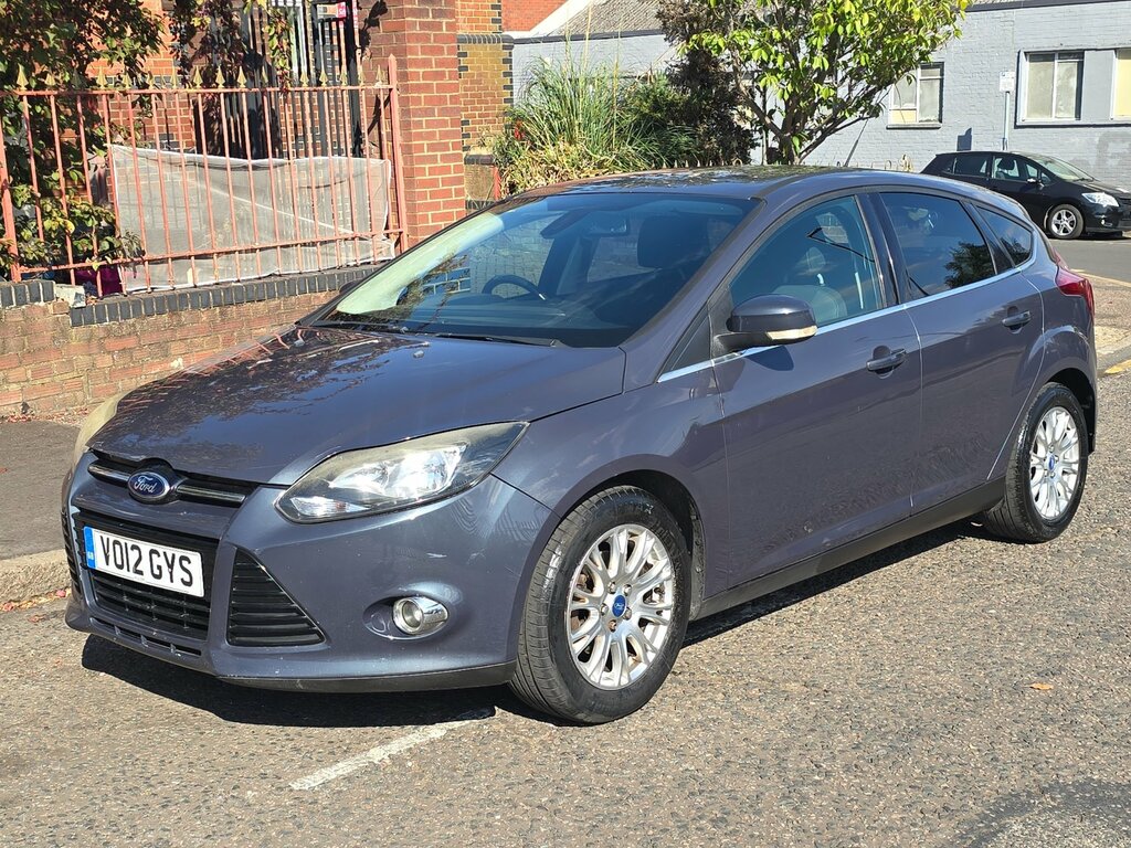 Ford Focus 1.6 Tdci Titanium Hatchback Euro Grey