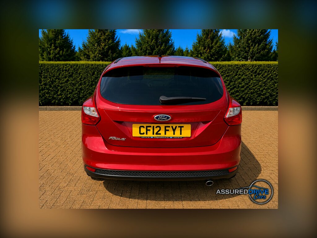 Ford Focus 2.0 Tdci Titanium Hatchback Powershift Red #4