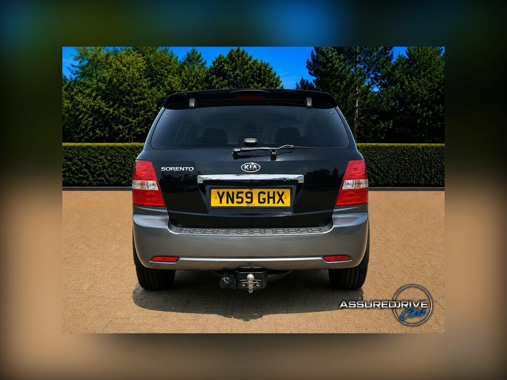 Kia Sorento Mpv YN59GHX Black #3
