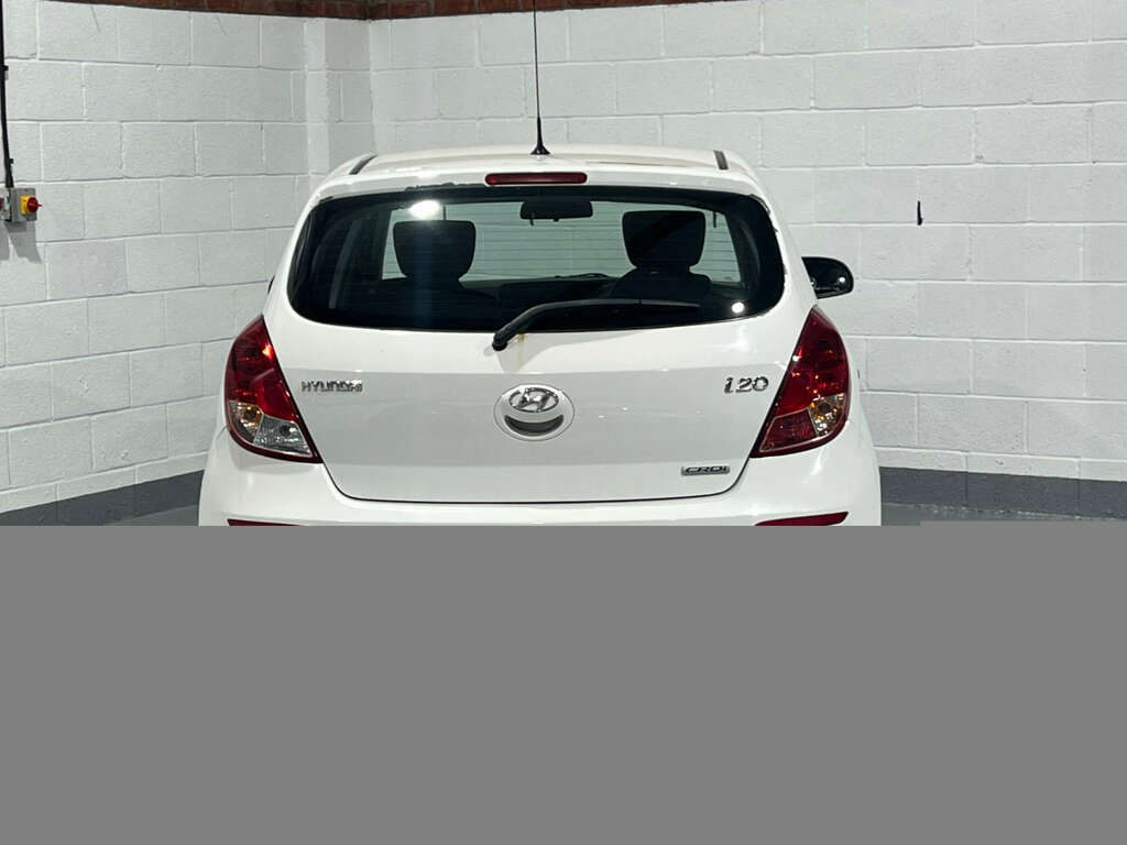 Hyundai I20 1.1 I20 Classic Crdi White #3