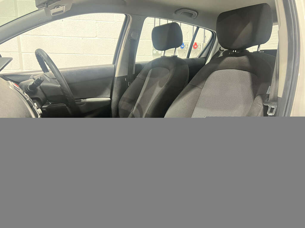 Hyundai I20 1.1 I20 Classic Crdi White #6
