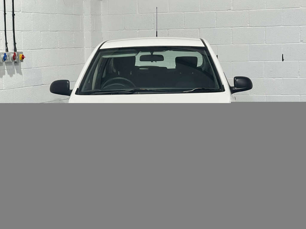 Hyundai I20 1.1 I20 Classic Crdi White