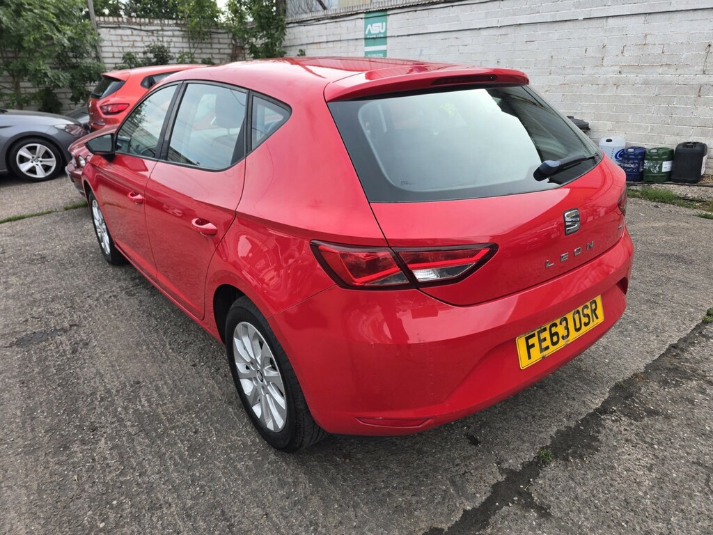 Seat Leon Hatchback 1.2 Tsi Se 201363 Red #5