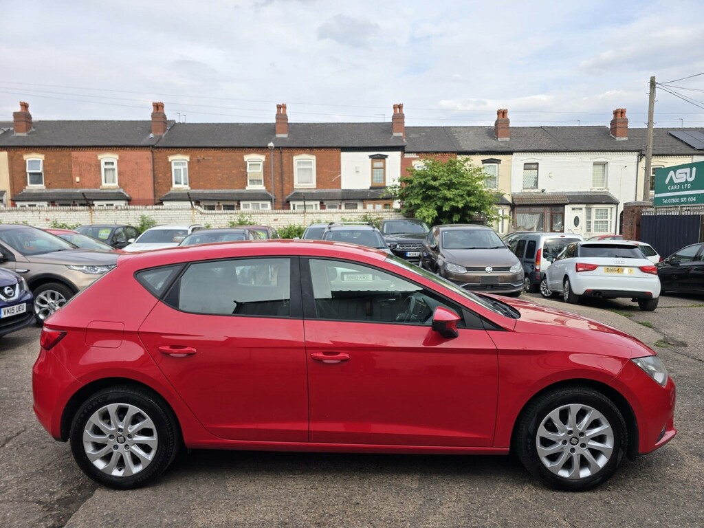 Seat Leon Hatchback 1.2 Tsi Se 201363 Red #2