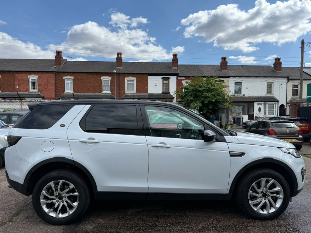 Land Rover Discovery Sport Suv 2.0 Td4 Se Tech 201666 RF66PNL White #2
