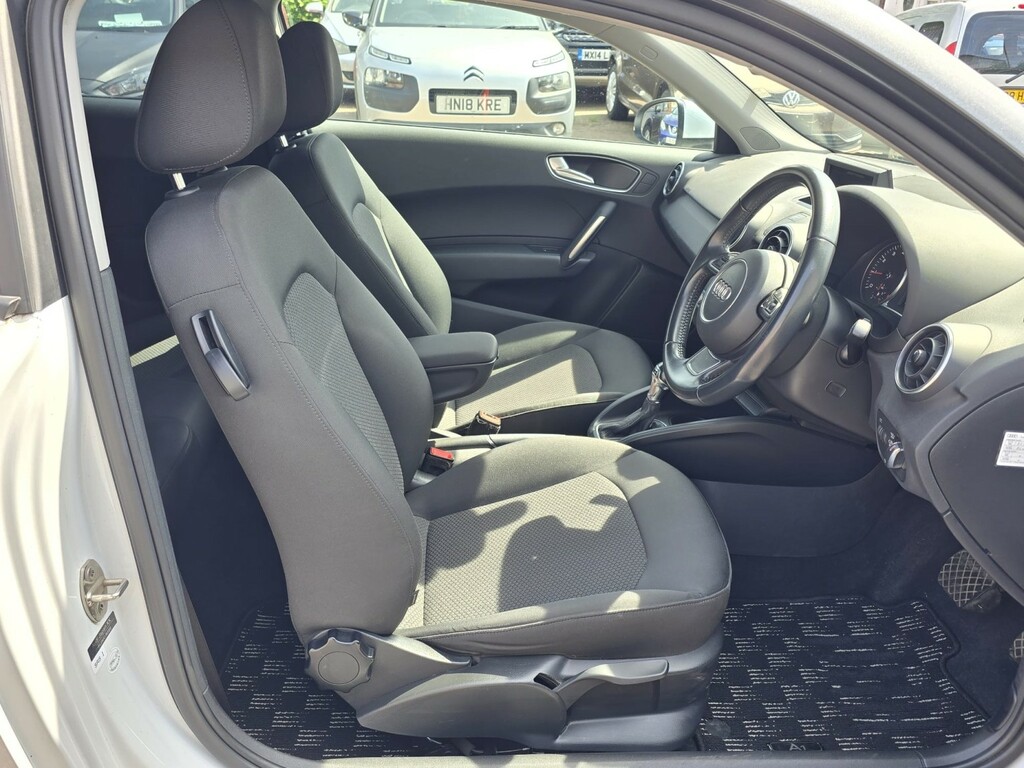 Audi A1 1.6 Tdi Sport Sportback Euro 6 Ss White #12